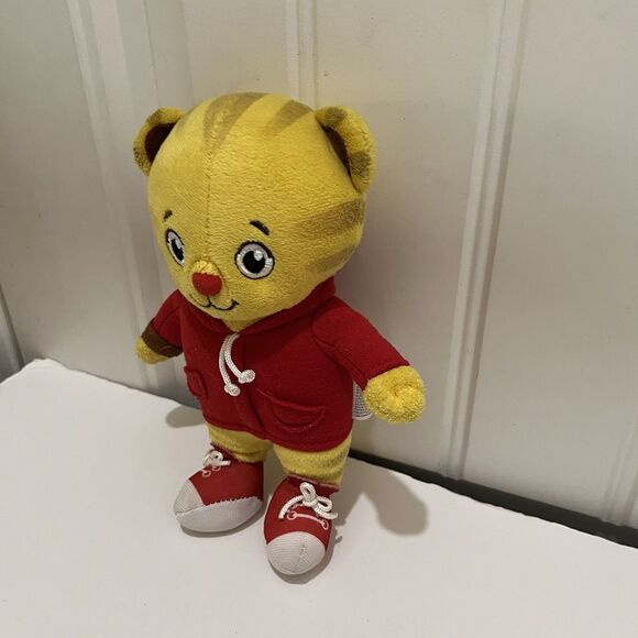 Daniel Tigers Neighborhood Plush 9” Stuffed Animal Doll PBS Fred Rogers Co. - Picture 5 of 10